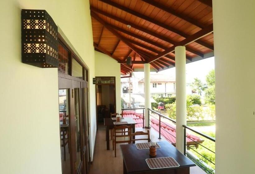 Люкс Повышенной Комфортности, River Breeze Villa Bentota