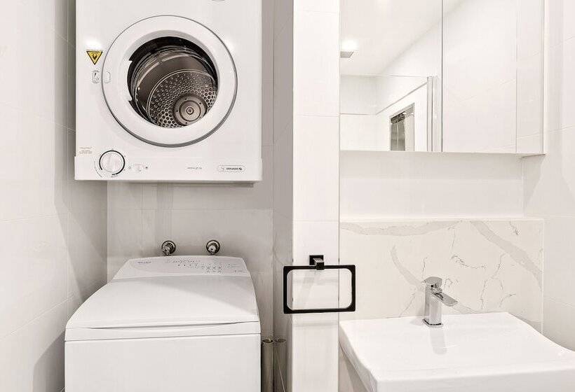 דירת שני חדרים, The Hamptons Apartments   Port Melbourne