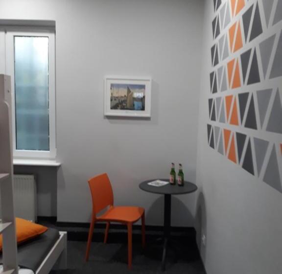 اتاق خانوادگی با سرویس بهداشتی مشترک, Hostel Sopot Centrum