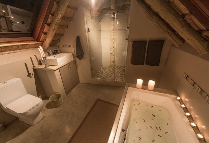 デラックススイート, Ekhaya Bush Villa