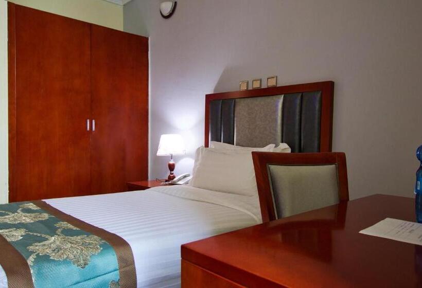 اتاق لوکس یک تخته, Hera Addis