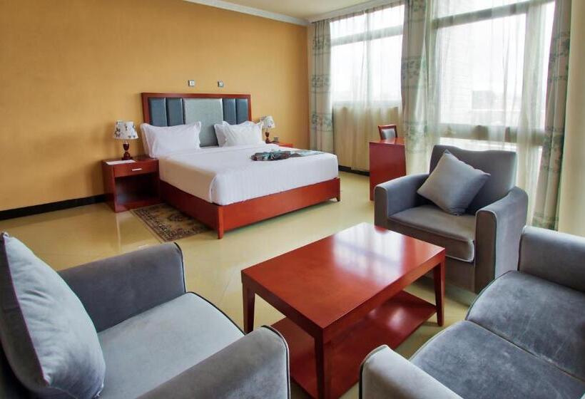 سوئیت با تخت بزرگ, Hera Addis