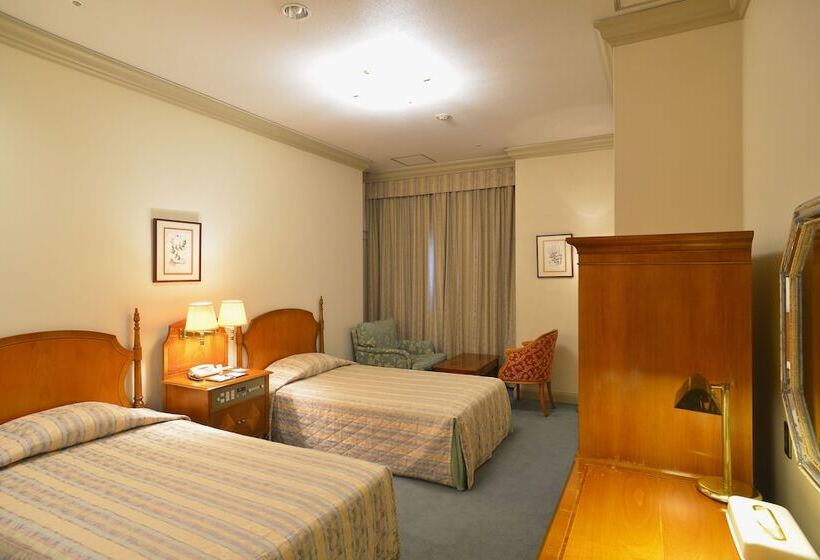 חדר סטנדרט, Marital Sousei Saga