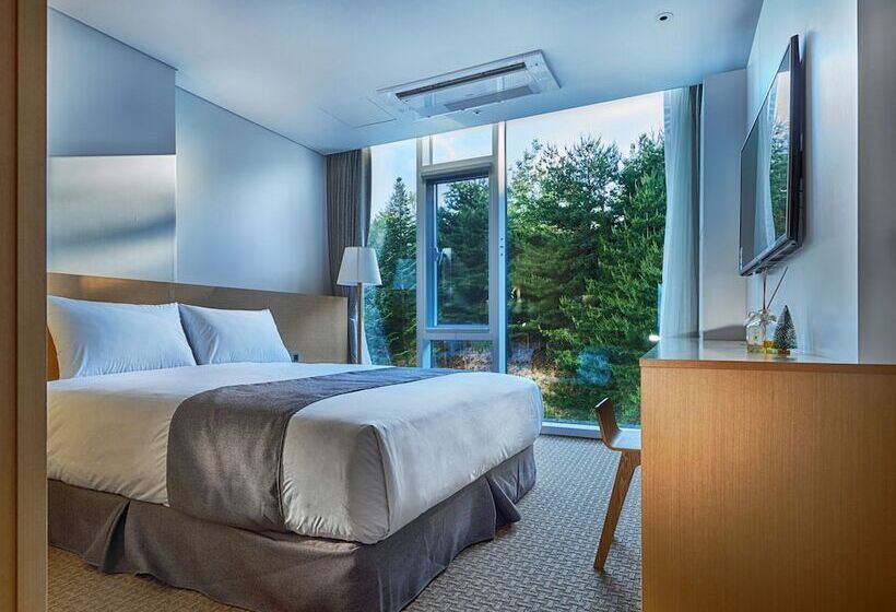 Quarto Estandar, Naksan Beach
