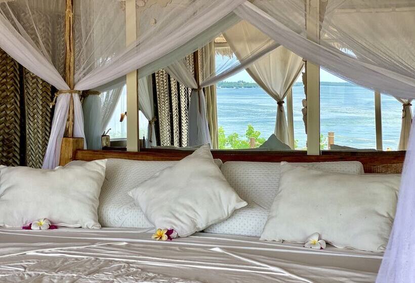 خانه 1 خوابه, Rock And Sea Resort