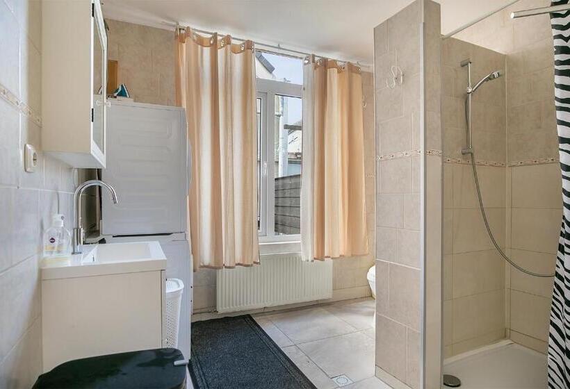 Номер Economy Индивидуальный, Tourist Travel Inn