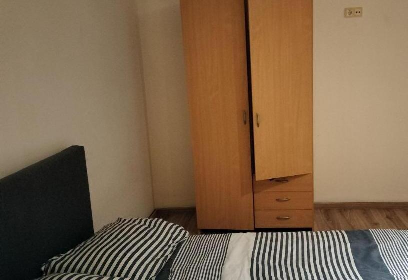 Номер Economy Индивидуальный, Tourist Travel Inn