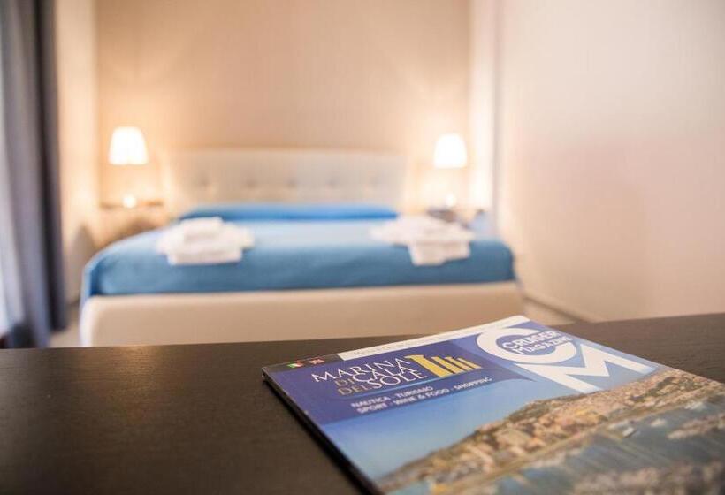 جناح مطلّ علي الحديقة, Marina Di Cala Del Sole