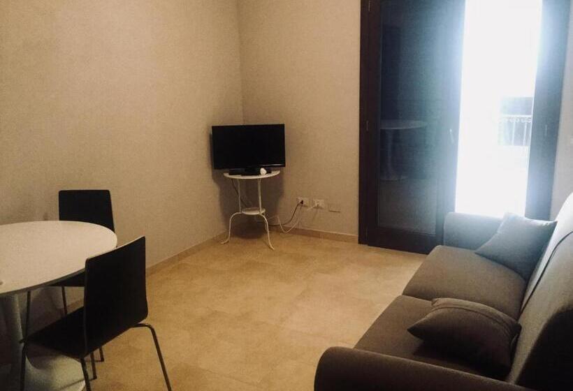 テラス付き１ベッドルームアパートメント, Marina Di Cala Del Sole