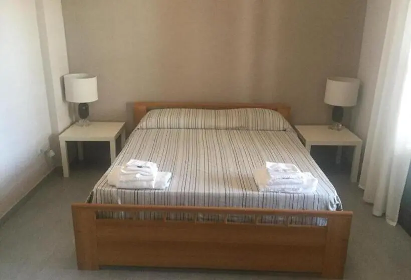 Huoneisto 1 Makuuhuone Puutarhanäkymä, Marina Di Cala Del Sole