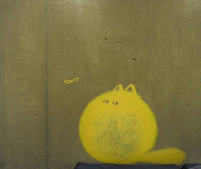 اتاق خانوادگی, Suffix Hostel & Apartments