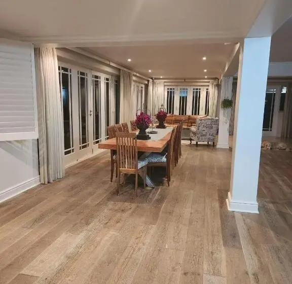 １ベッドルームハウス, Beachway Guesthouse
