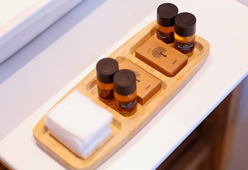 חדר סטנדרט, Dias