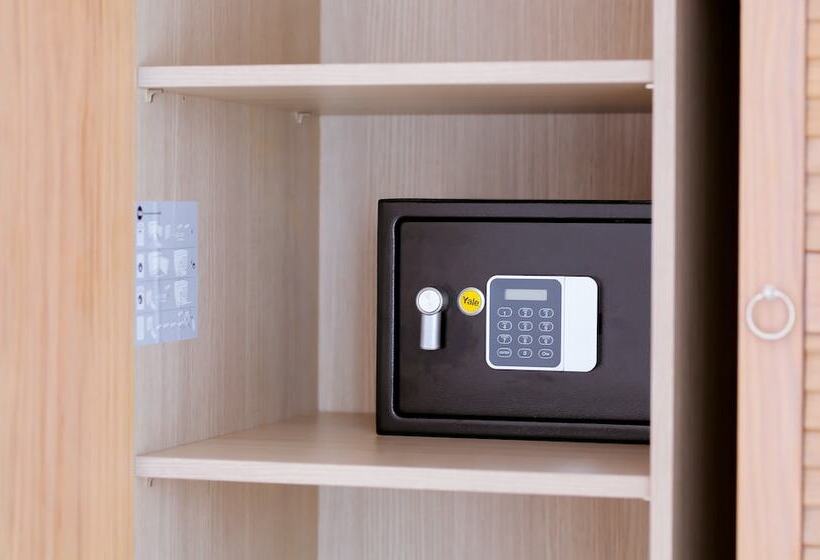 חדר סטנדרט עם טרסה, Dias