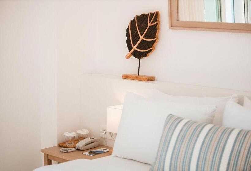 חדר סטנדרט עם מרפסת, Dias