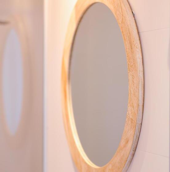 חדר סטנדרט, Dias