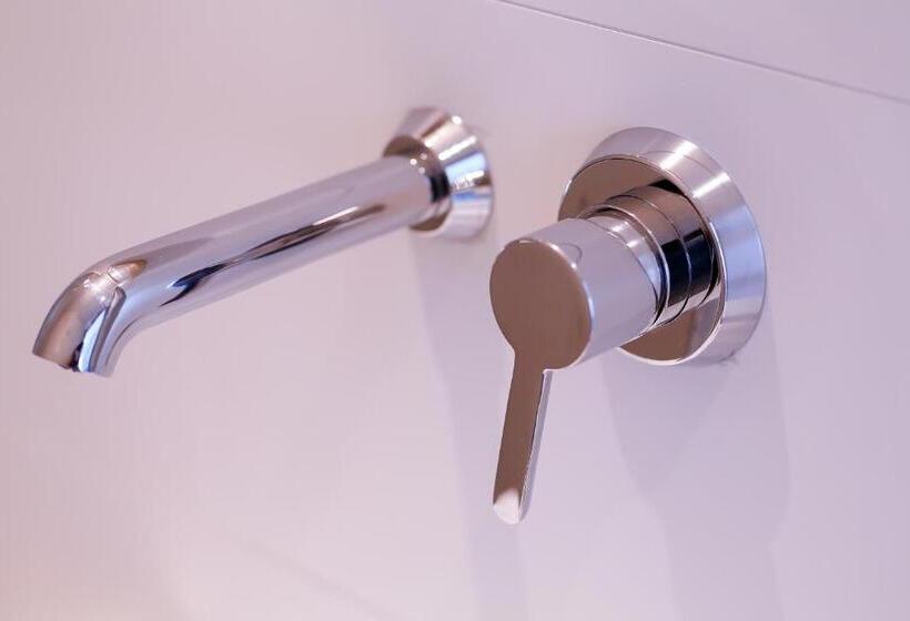 חדר סטנדרט עם טרסה, Dias