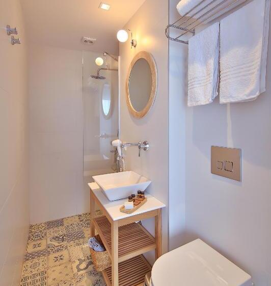 חדר סטנדרט עם טרסה, Dias