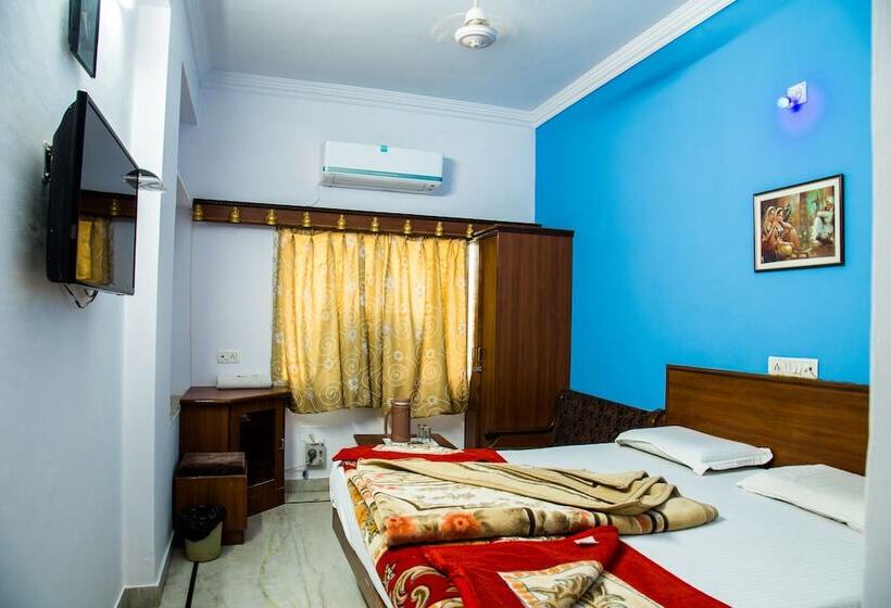 آپارتمان سوپریور 1 خوابه, Udai Palace