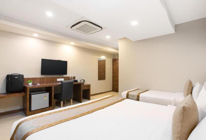 اتاق اجرایی سه نفره, Grande Inn Trichy