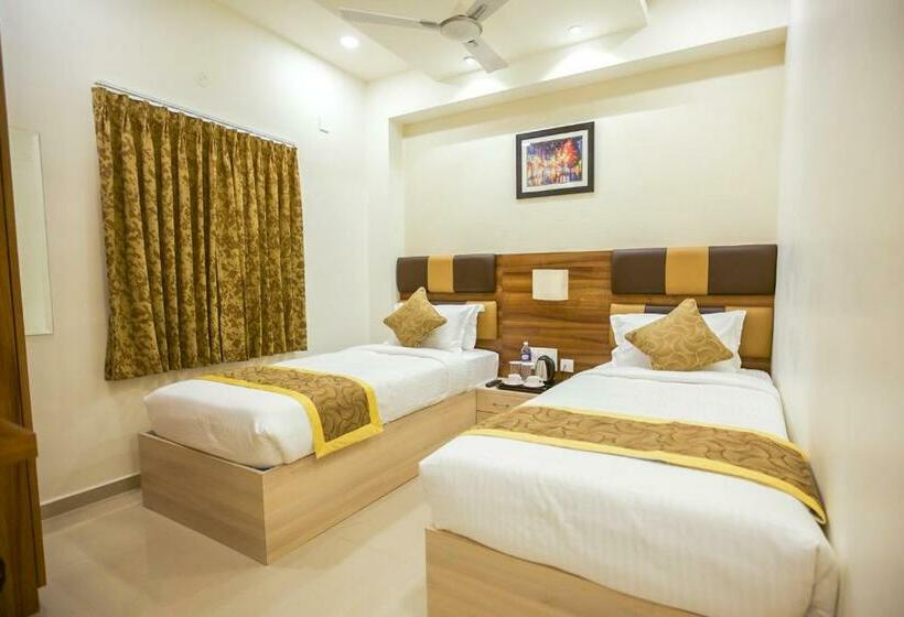 اتاق اجرایی, Grande Inn Trichy