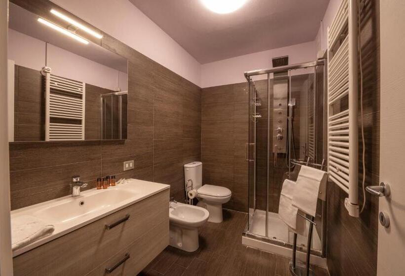 四人豪华间, Palazzo Renieri   3stelle S