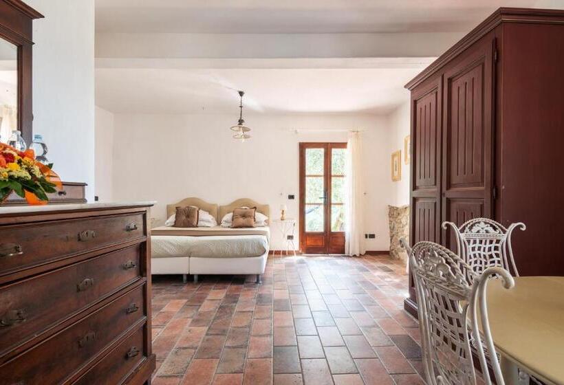 Economy Triple Room, Agriturismo   Collina Toscana Resort