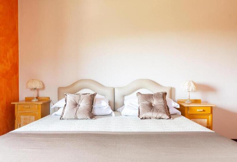 エコノミー４人部屋, Agriturismo   Collina Toscana Resort