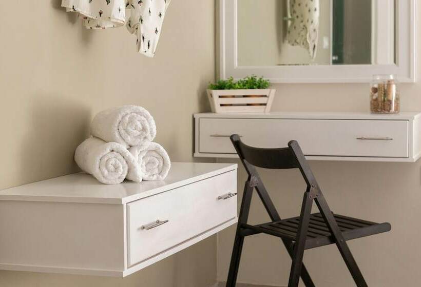 חדר סטנדרט, Maravelia S Rooms