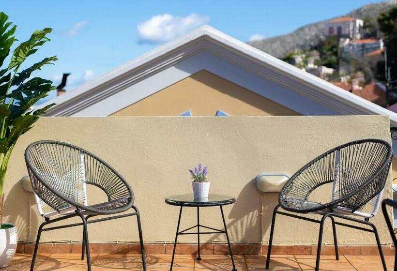 חדר סטנדרט, Maravelia S Rooms