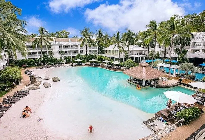 プールビュースーペリアワンルーム, Elysium Private Apartments At The Beach Club