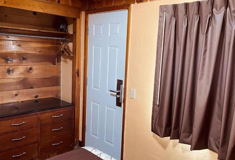 غرفة قياسية مزوَّدة بمطبخ, Apple Inn Motel