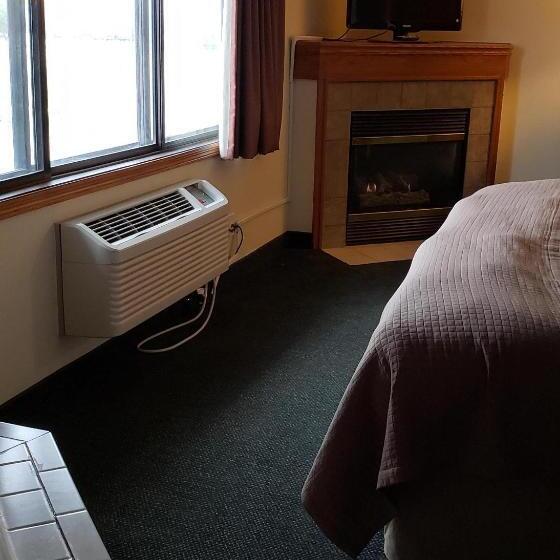 キングサイズベッドのスイートルーム, Americinn By Wyndham Kearney