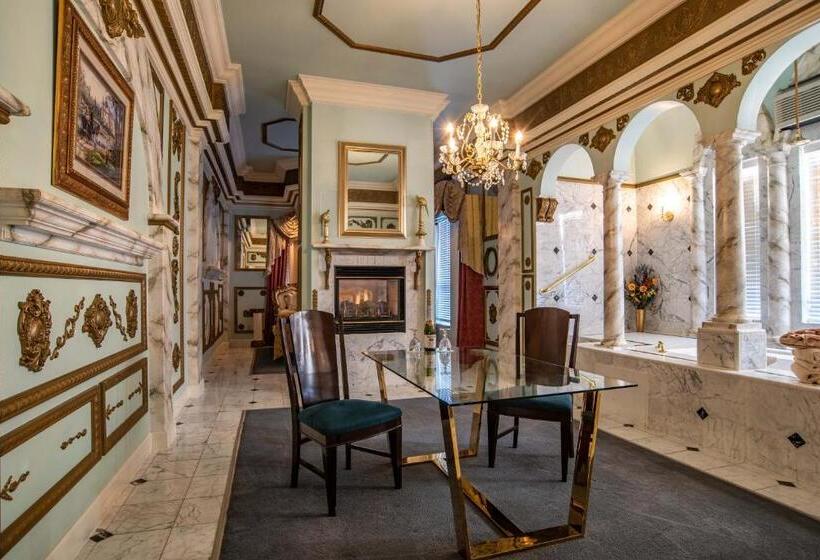 חדר סטנדרט עם מרפסת, The Anniversary Inn   Boise