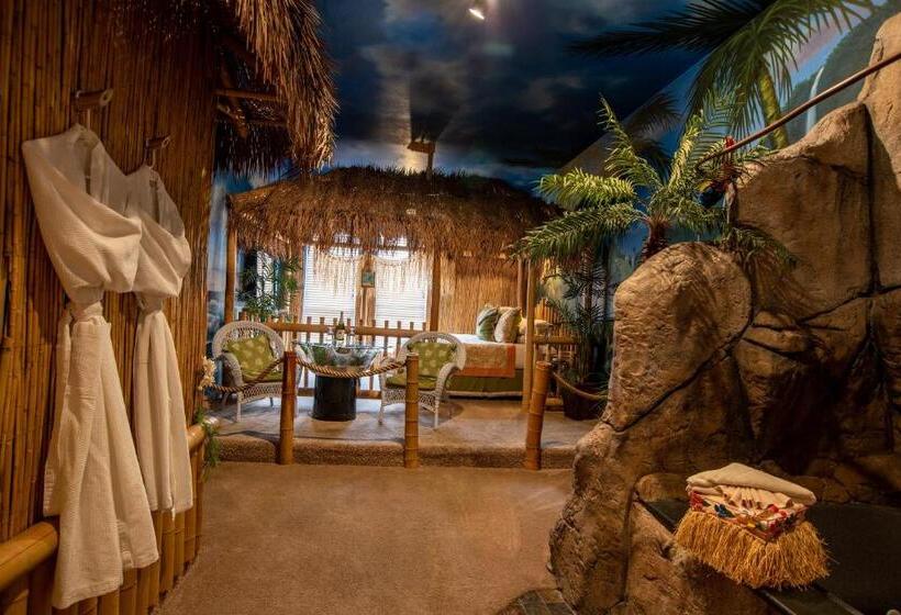 חדר סטנדרט עם ג'קוזי, The Anniversary Inn   Boise