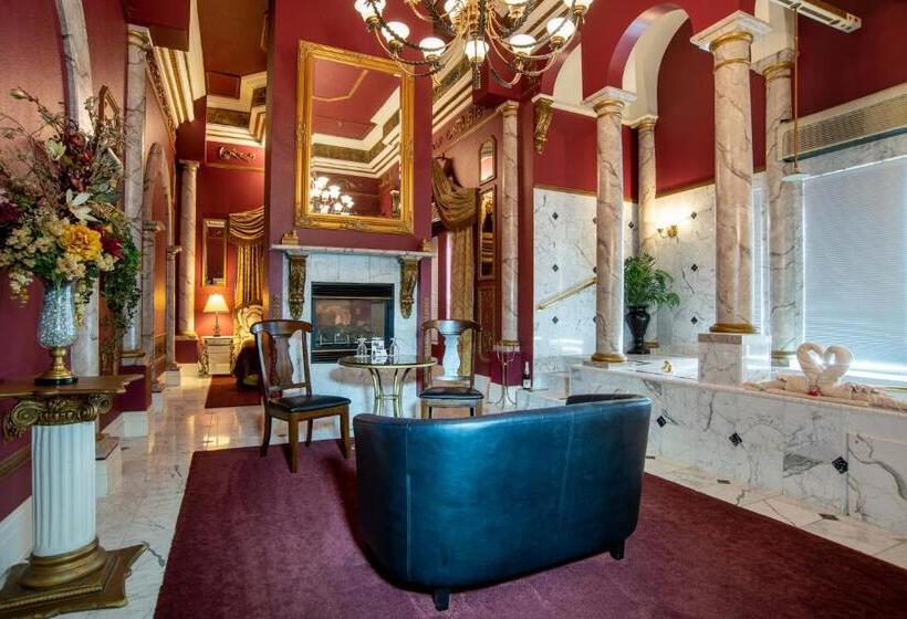 חדר סופריור עם מיטת קינג, The Anniversary Inn   Boise