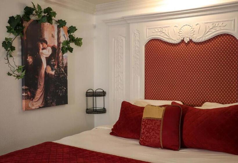 חדר סטנדרט עם ג'קוזי, The Anniversary Inn   Boise