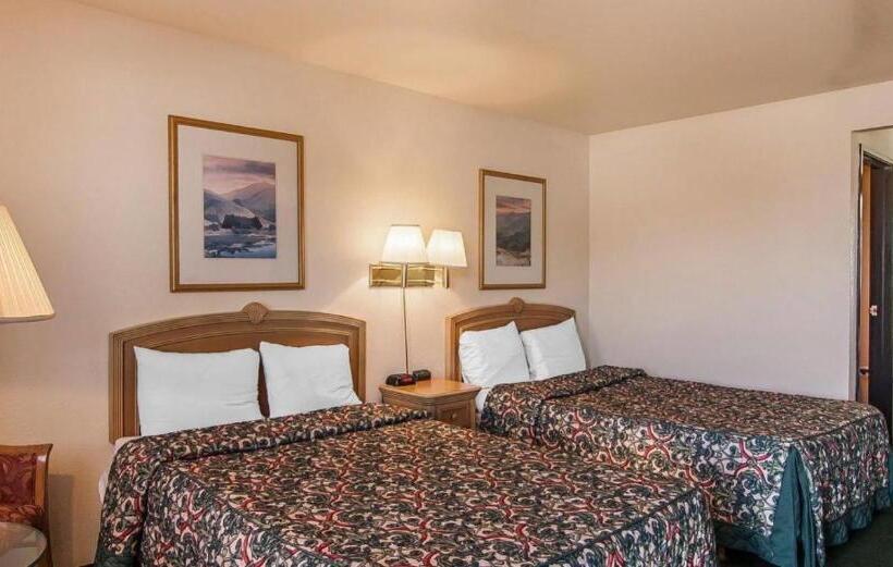 غرفة قياسية, Ashland Valley Inn