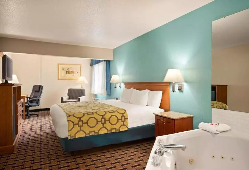 キングサイズベッドのデラックススイート, Baymont By Wyndham Warrenton