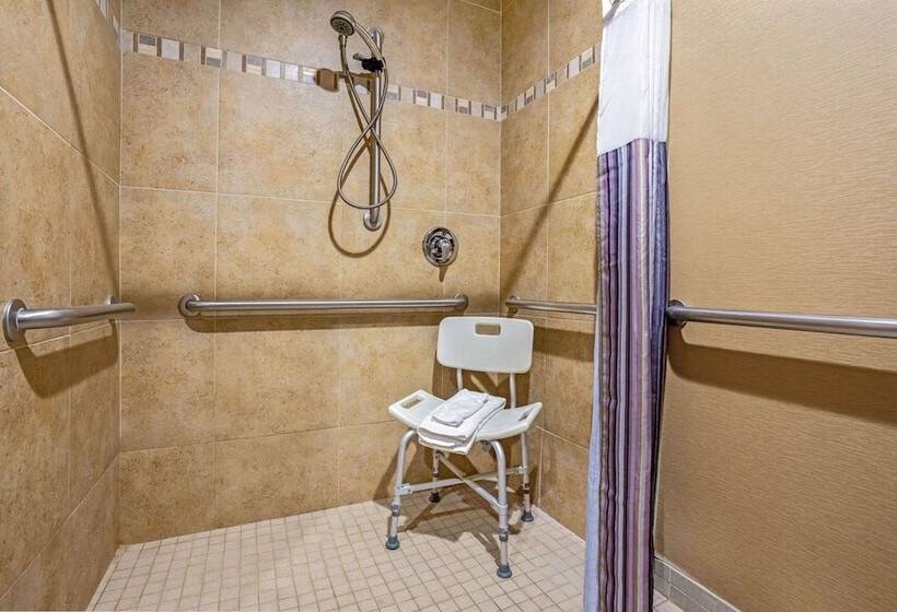 Номер Deluxe Адаптированный для Инвалидов, La Quinta By Wyndham Coeur D`alene