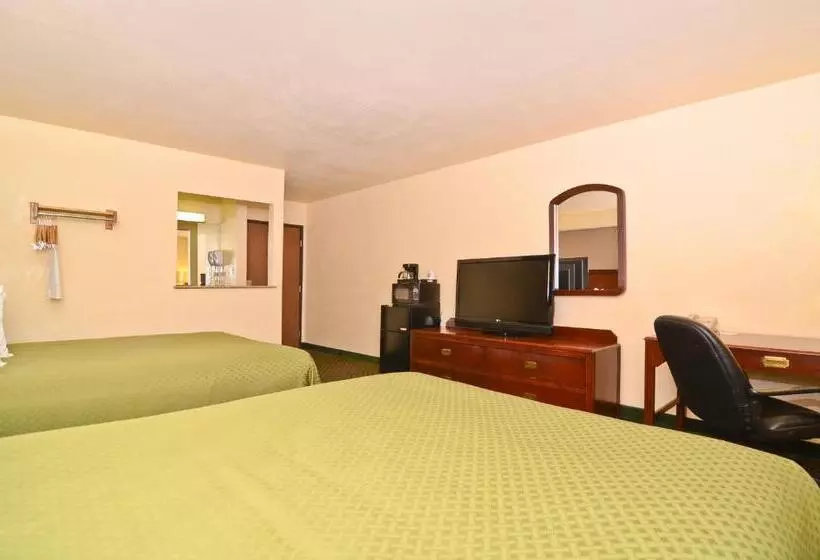 キングサイズベッドのスタンダードルーム, Quality Inn Wickenburg