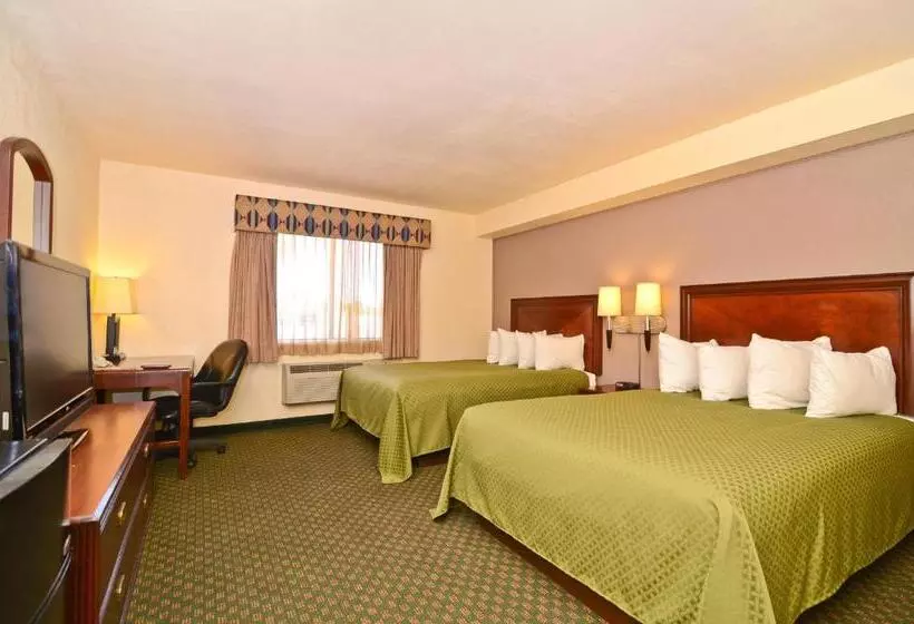 キングサイズベッドのスタンダードルーム, Quality Inn Wickenburg
