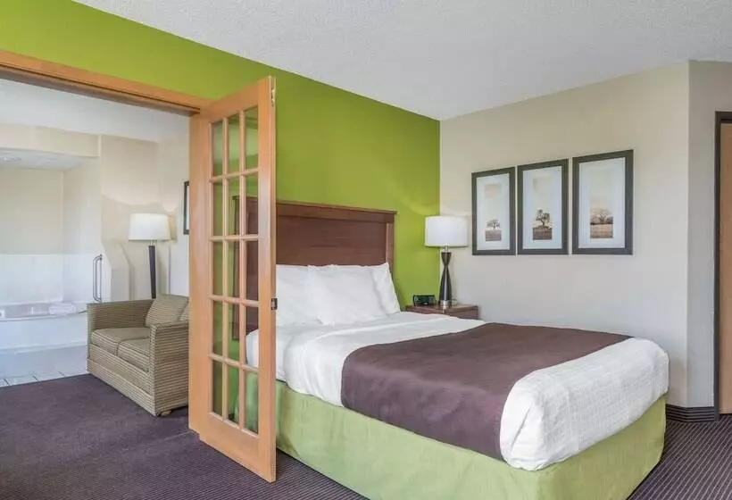 Deluxe-sviitti, Americinn By Wyndham Little Falls