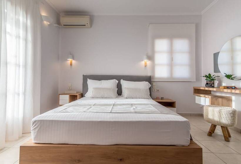 Triple Room Sea View, Konstantinos