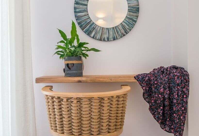 Triple Room Sea View, Konstantinos