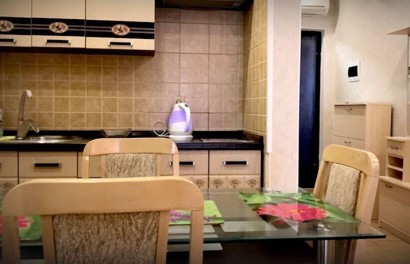 استودیوی استاندارد, Very