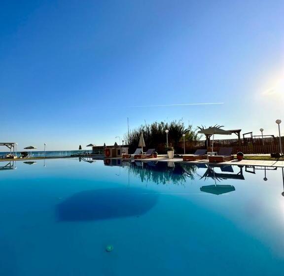 شقة عائلية, Nautica Hotel Apartments