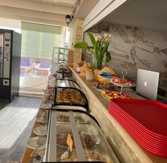 Четырехместный Номер Economy, Nautica Hotel Apartments