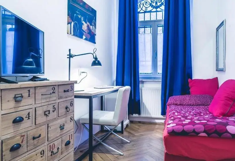 اتاق استاندارد یک تخته با سرویس بهداشتی مشترک, Bolzano Rooms