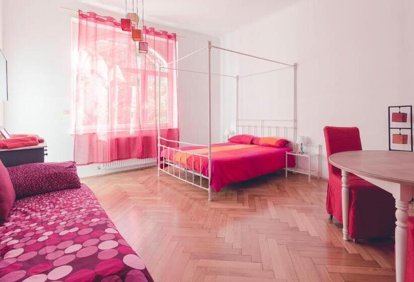 اتاق خانوادگی با سرویس بهداشتی مشترک, Bolzano Rooms